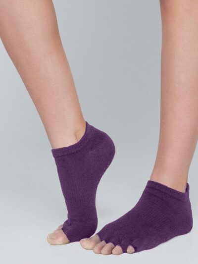 Chaussettes violettes à cinq orteils