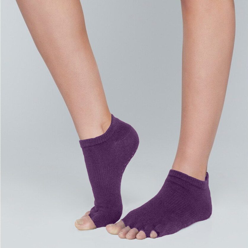 Chaussettes violettes à cinq orteils
