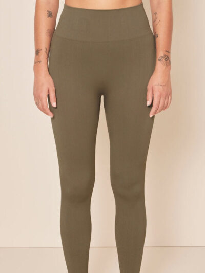 Pantaloon legging de coloris vert kaki en maille serrée et taille haute