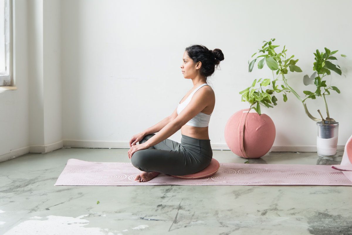 Boutique yoga en ligne accessoires confortables pour la méditation le yoga boutique avec tapis de yoga